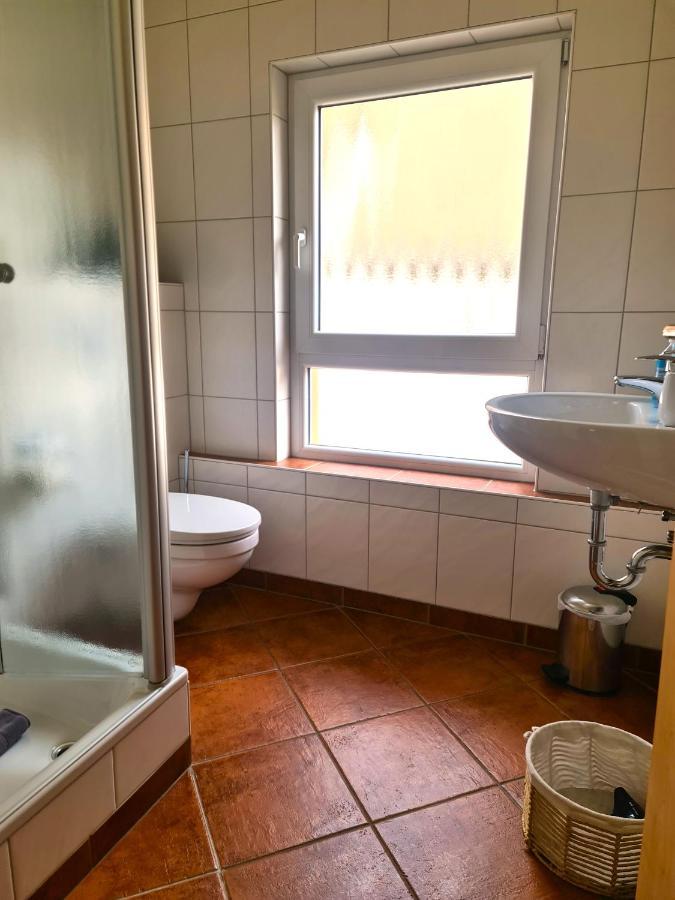 Gaestehaus Zum Weinbauer Родт унтер Ритбург Екстериор снимка