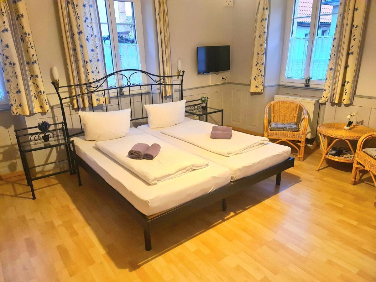 Gaestehaus Zum Weinbauer Родт унтер Ритбург Екстериор снимка